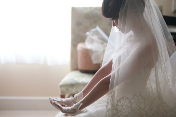 花嫁の支度中｜ジャルダンドゥボヌール
