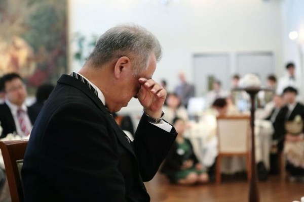 結婚式でのお父様｜ジャルダンドゥボヌール